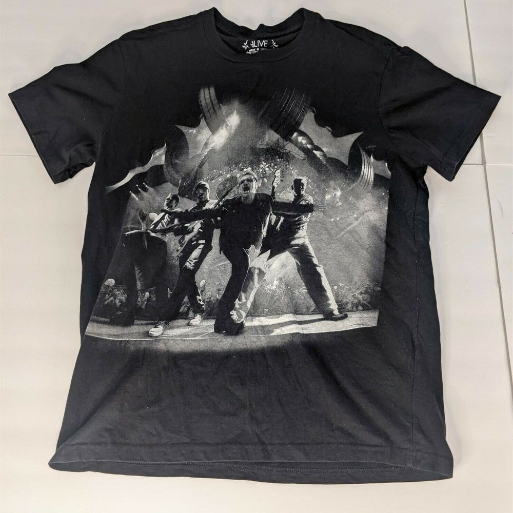 U2 360 2 SIDED CONCERT TOUR T-SHIRT 2011 SIZE MED